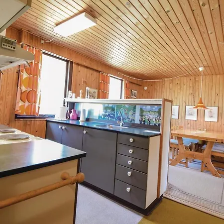 Holiday home Three-bedroom Holiday In *